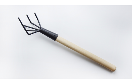 Рыхлитель пятизубый с дерев. черен.(60)